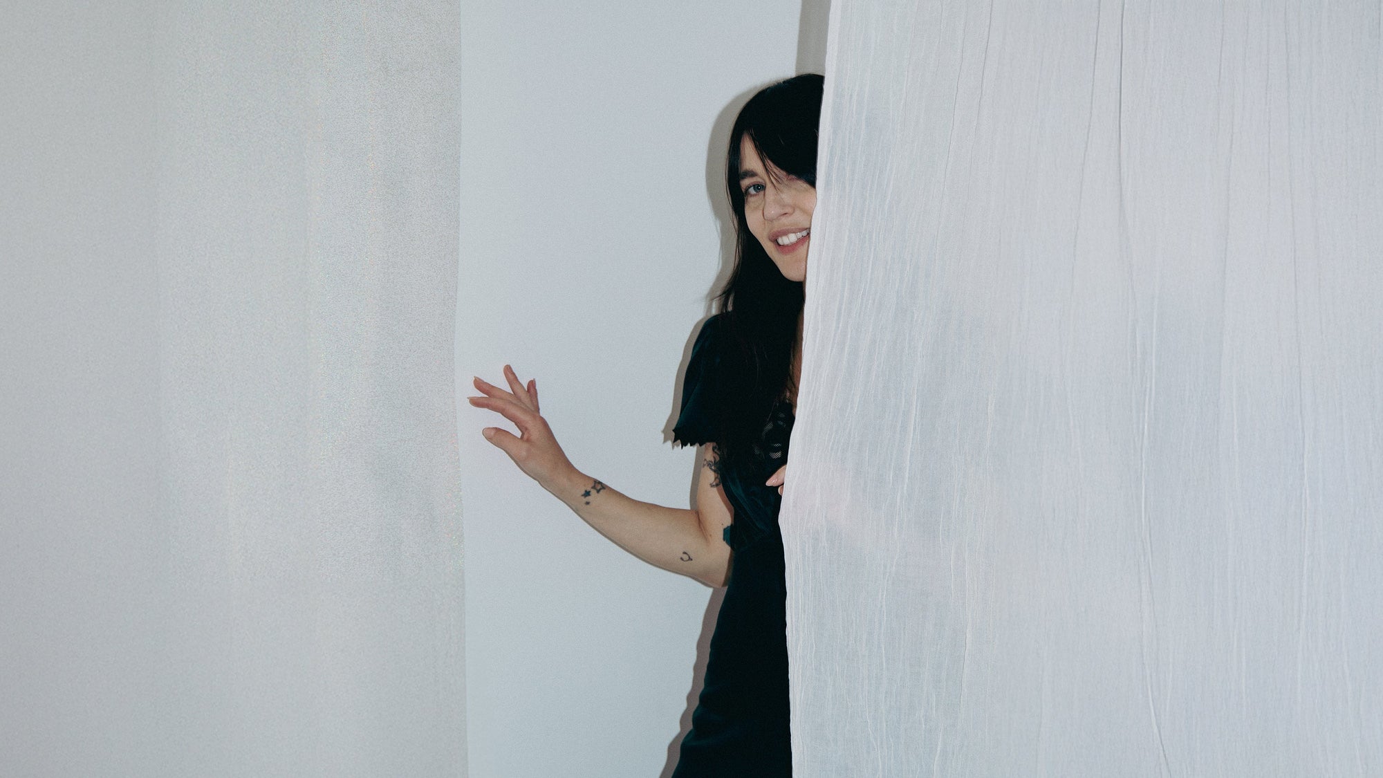 Esra Røise - Illustrator. Style Icon. /Mjuːz/
