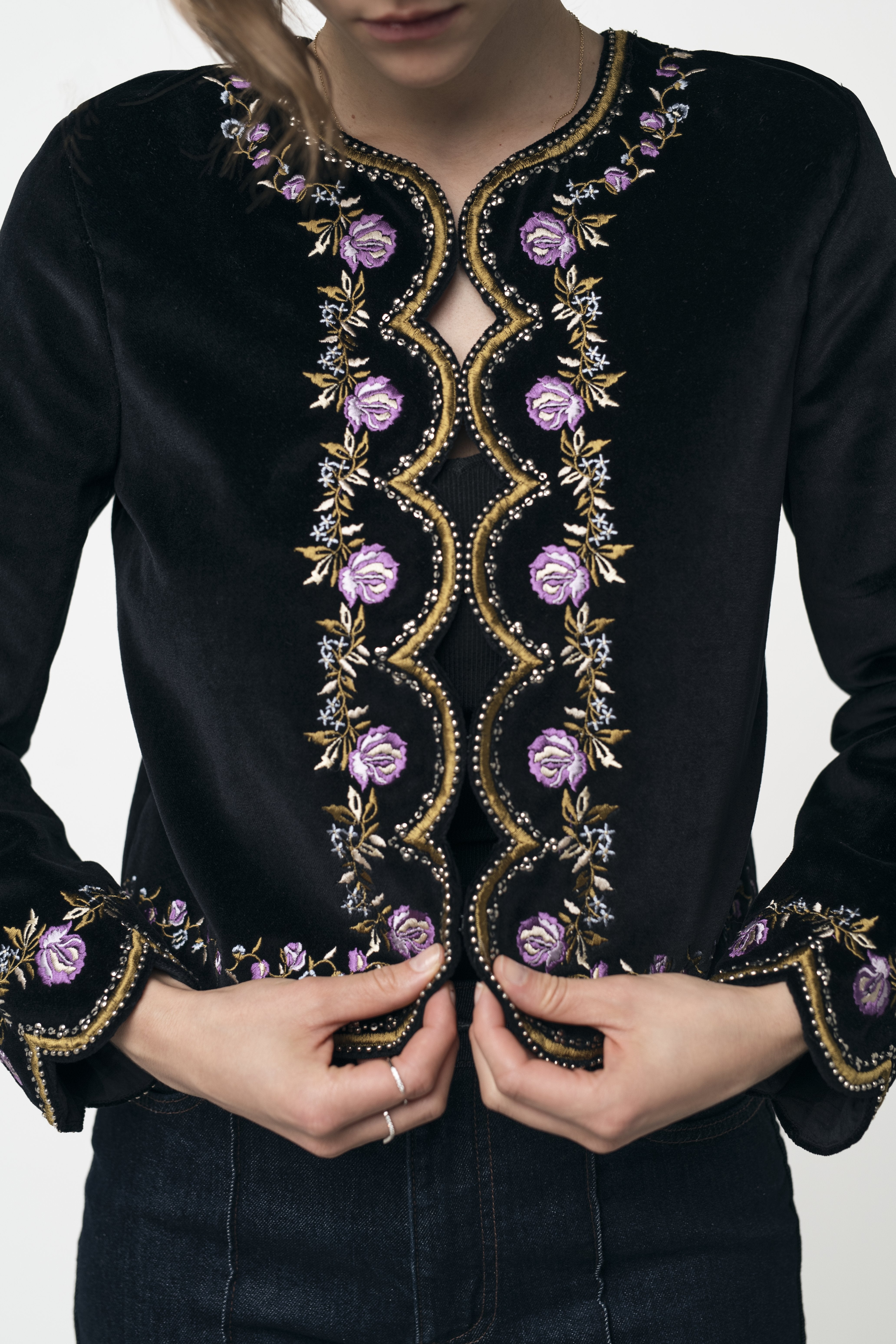 トップス Eaphi COTTON NET TAPE EMBROIDERY JACKET Eaphi COTTON NET TAPE EMBROIDERY JACKET